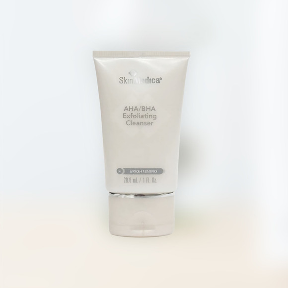 Skinmedica New AHA/BHA Exfoliating Cleanser 29.6 ml - Picture 1 of 2